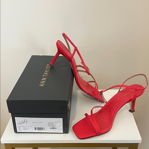 Ann Taylor Women’s Hibiscus Red Leather Strappy Heeled Sandal-Missy Size 8.5 - Picture 6 of 6